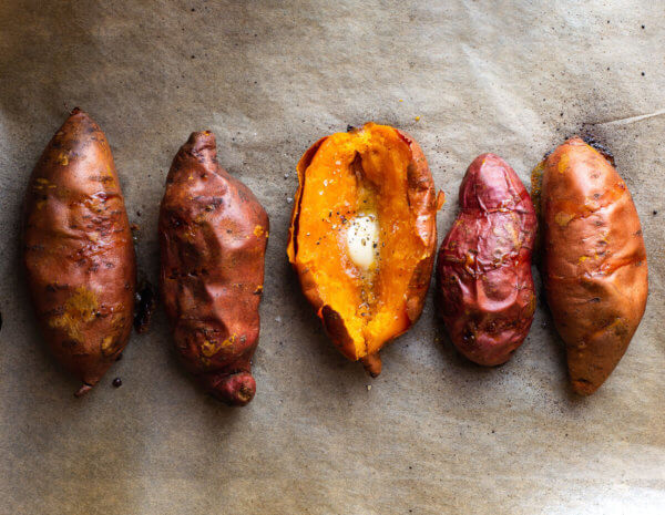 Some freshly baked sweet potatoes and yams